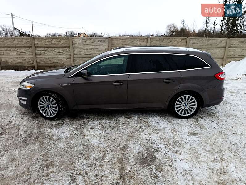 Универсал Ford Mondeo 2011 в Луцке