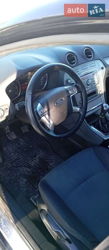Ліфтбек Ford Mondeo 2008 в Рівному