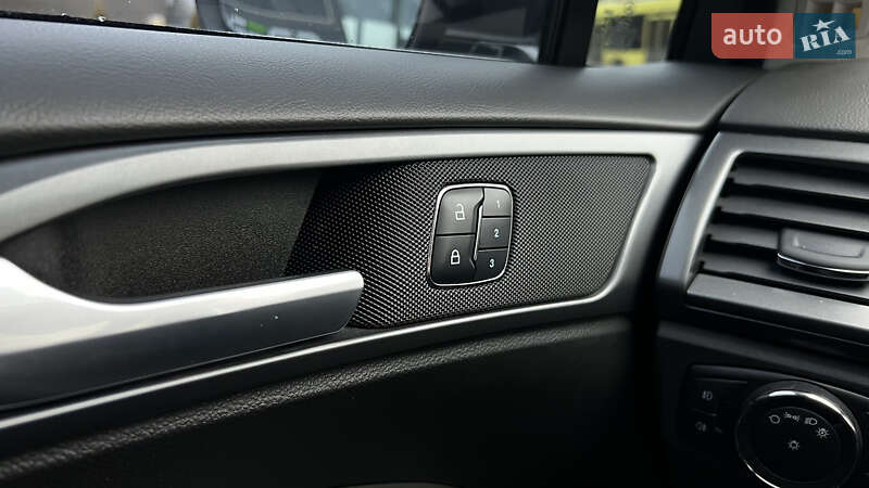 Седан Ford Mondeo 2016 в Львові фото 19 Седан Ford Mondeo 2016 в Львові