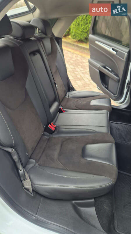 Лифтбек Ford Mondeo 2015 в Владимире