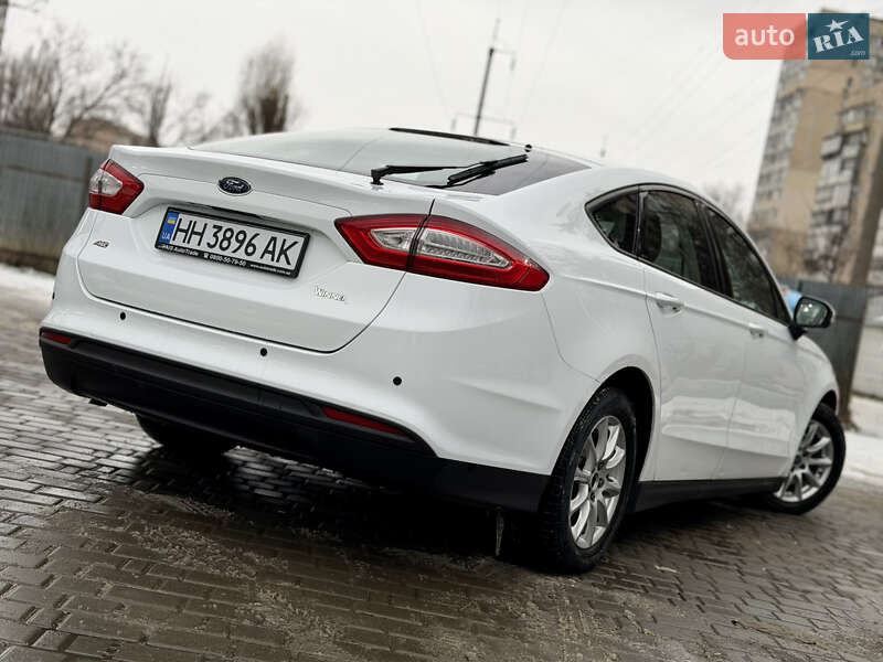 Лифтбек Ford Mondeo 2017 в Одессе