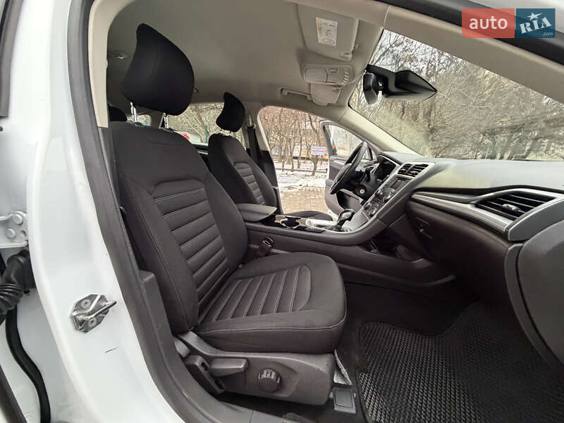 Лифтбек Ford Mondeo 2017 в Одессе