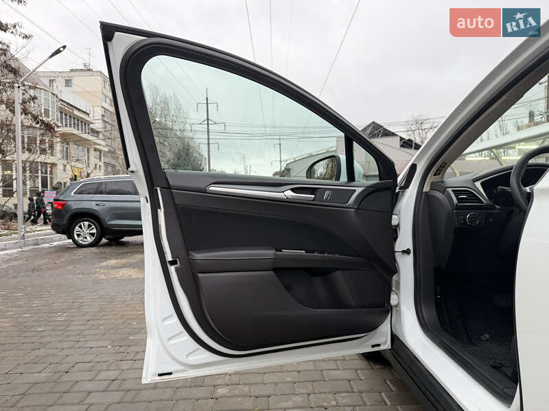 Лифтбек Ford Mondeo 2017 в Одессе