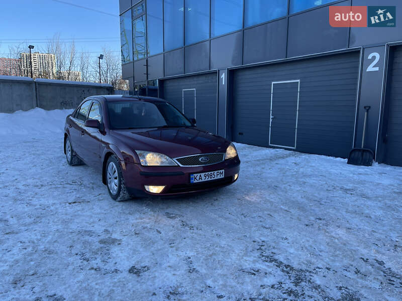 Седан Ford Mondeo 2004 в Києві