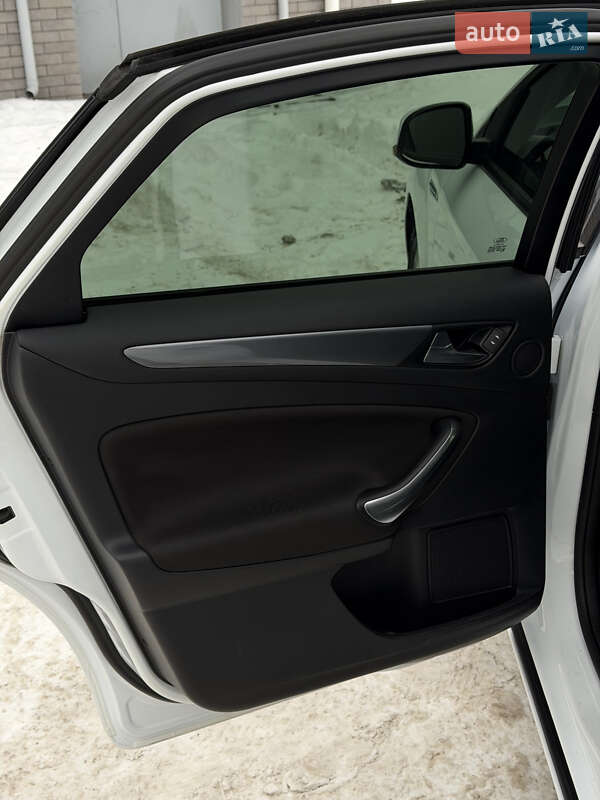 Седан Ford Mondeo 2010 в Киеве фото 30 Седан Ford Mondeo 2010 в Киеве