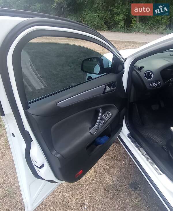 Седан Ford Mondeo 2012 в Дніпрі