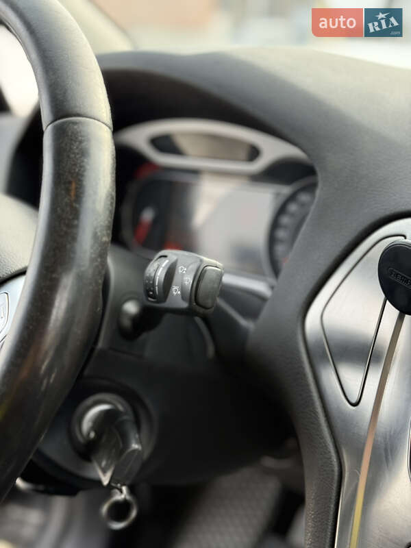 Лифтбек Ford Mondeo 2007 в Луцке фото 50 Лифтбек Ford Mondeo 2007 в Луцке