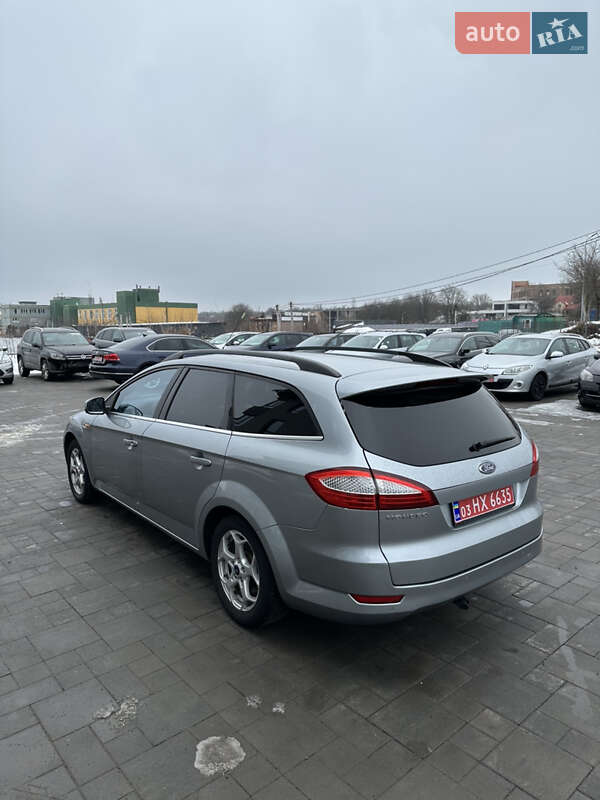 Универсал Ford Mondeo 2010 в Ровно