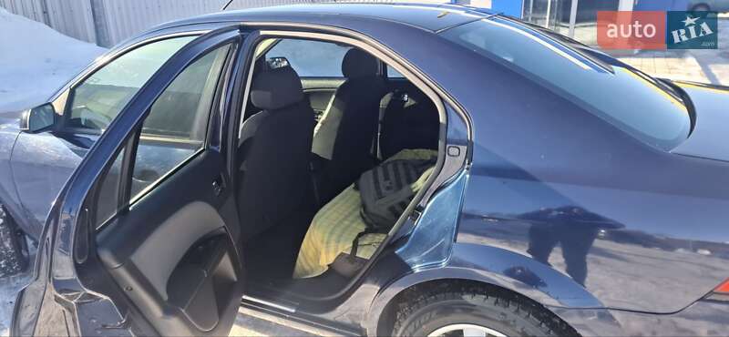 Седан Ford Mondeo 2005 в Черкассах