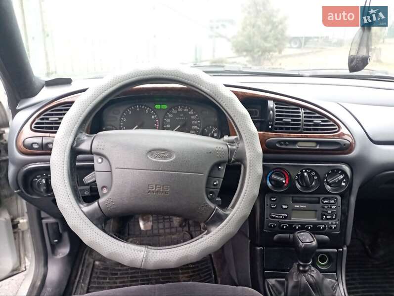 Седан Ford Mondeo 1996 в Бердичеве фото 5 Седан Ford Mondeo 1996 в Бердичеве
