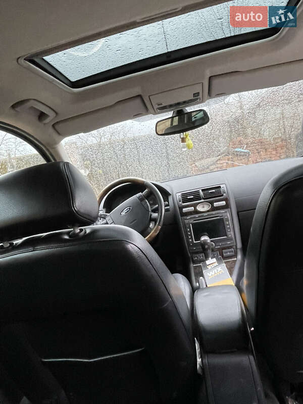 Універсал Ford Mondeo 2003 в Івано-Франківську фото 5 Універсал Ford Mondeo 2003 в Івано-Франківську