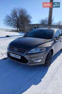 Седан Ford Mondeo 2012 в Голованевске