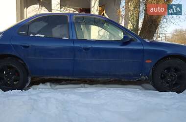Седан Ford Mondeo 1997 в Чернівцях
