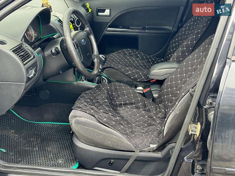 Лифтбек Ford Mondeo 2002 в Виннице фото 15 Лифтбек Ford Mondeo 2002 в Виннице
