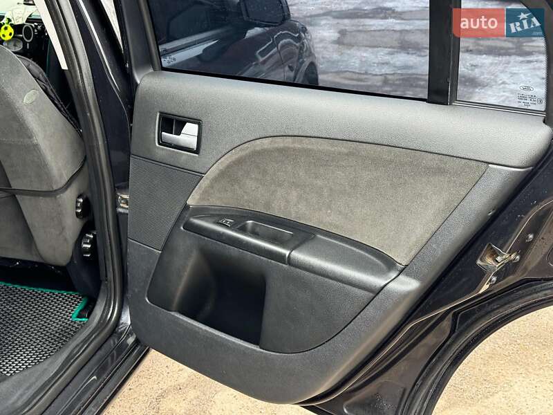 Лифтбек Ford Mondeo 2002 в Виннице фото 18 Лифтбек Ford Mondeo 2002 в Виннице