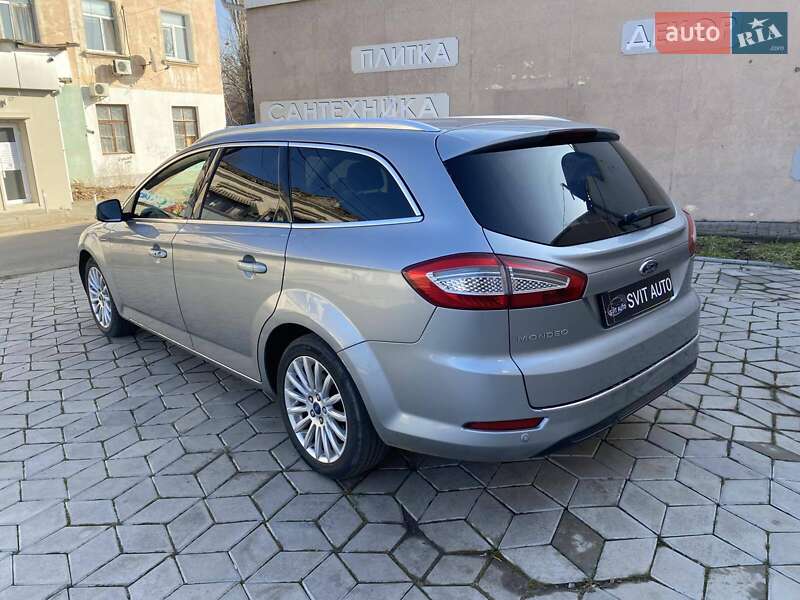 Універсал Ford Mondeo 2014 в Миколаєві