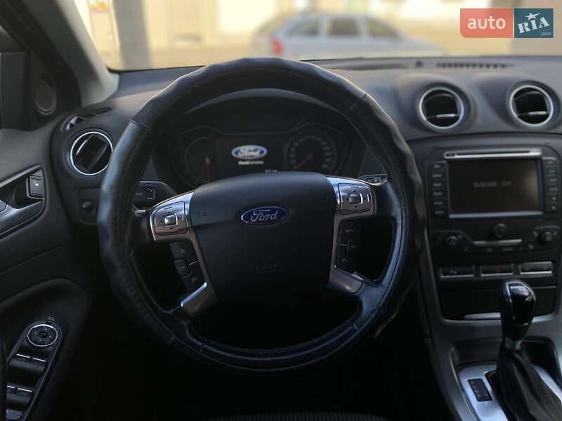 Універсал Ford Mondeo 2014 в Миколаєві