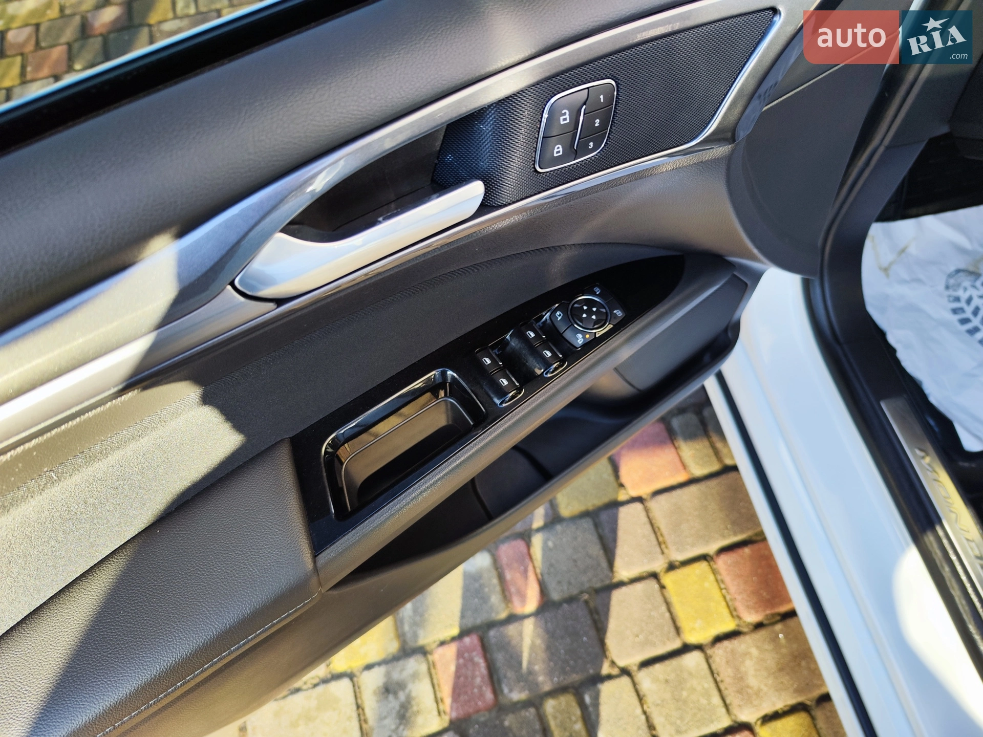 2020 Ford Mondeo - мініатюра 82