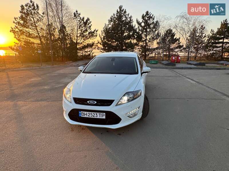 Ford Mondeo 2014 Ford Mondeo 2014