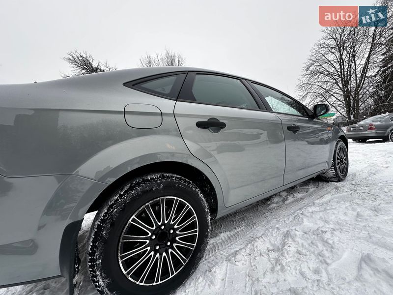 Седан Ford Mondeo 2007 в Києві
