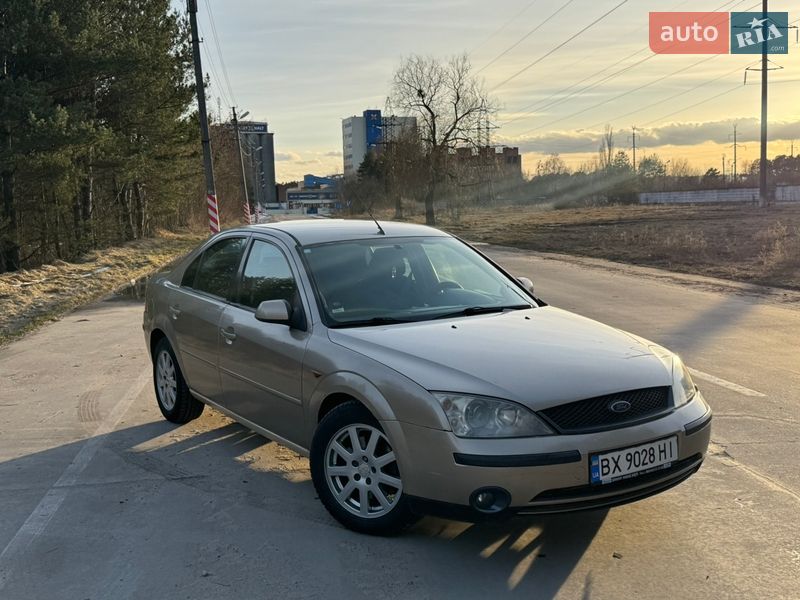 Седан Ford Mondeo 2001 в Славуте