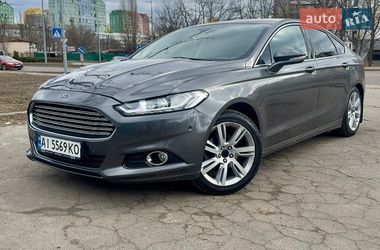 Седан Ford Mondeo 2016 в Киеве