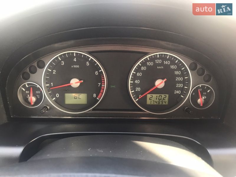 Седан Ford Mondeo 2006 в Ямполі