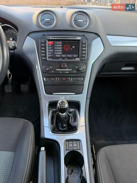 Универсал Ford Mondeo 2012 в Ивано-Франковске