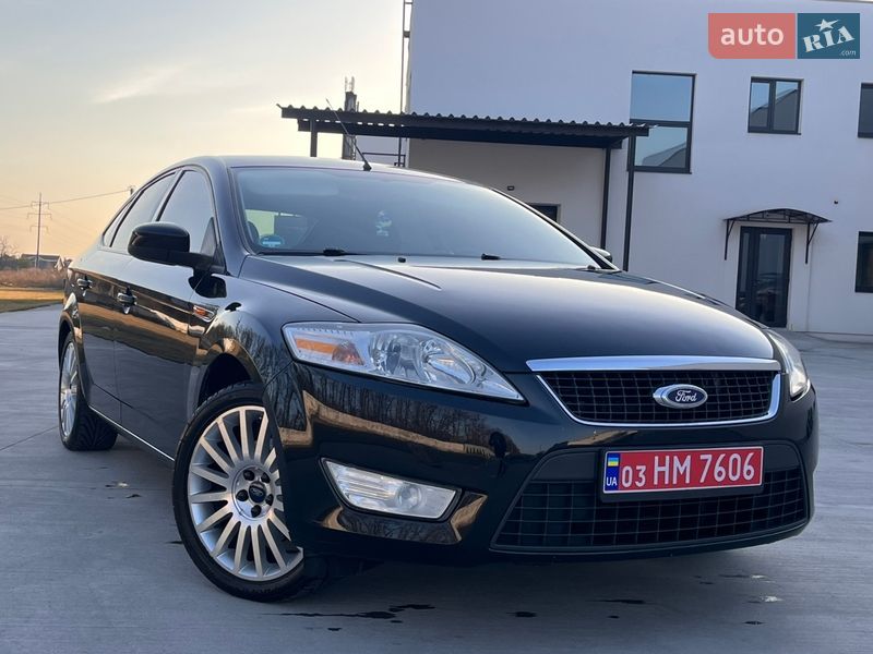 Лифтбек Ford Mondeo 2008 в Луцке