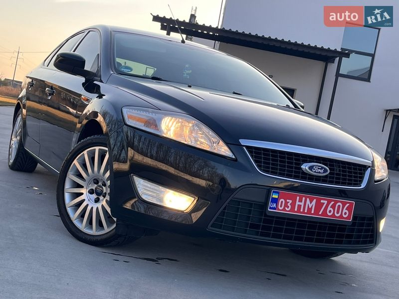 Лифтбек Ford Mondeo 2008 в Луцке