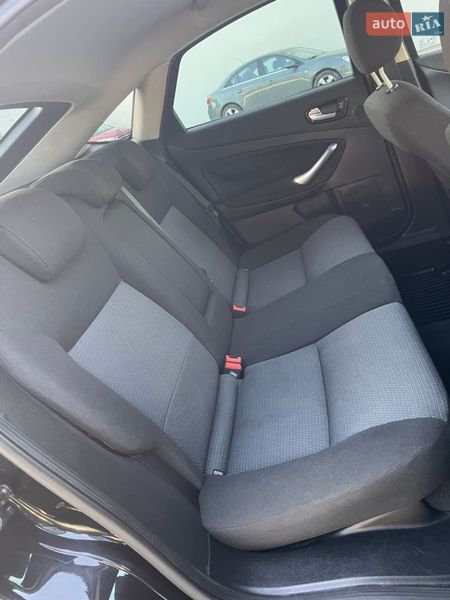 Лифтбек Ford Mondeo 2008 в Луцке