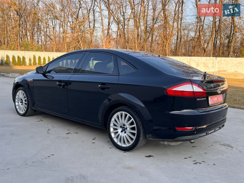 Лифтбек Ford Mondeo 2008 в Луцке