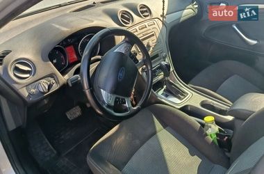 Лифтбек Ford Mondeo 2010 в Староконстантинове