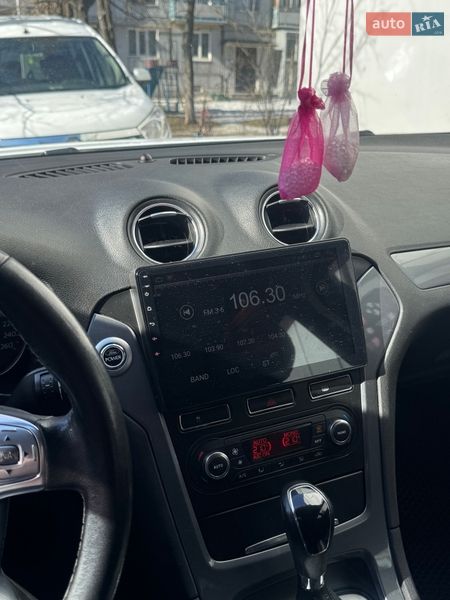 Лифтбек Ford Mondeo 2013 в Чернигове