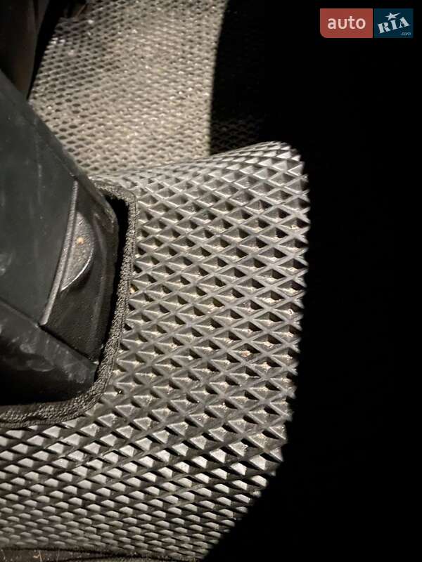 Универсал Ford Mondeo 2005 в Запорожье фото 9 Универсал Ford Mondeo 2005 в Запорожье