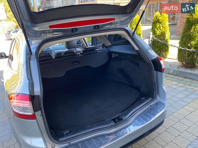 Універсал Ford Mondeo 2013 в Львові