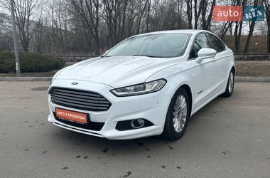 Седан Ford Mondeo 2016 в Черкасах
