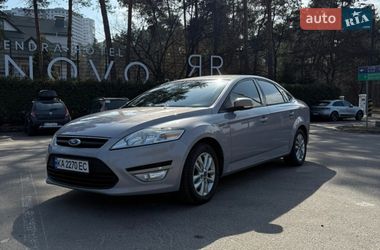 Седан Ford Mondeo 2010 в Киеве