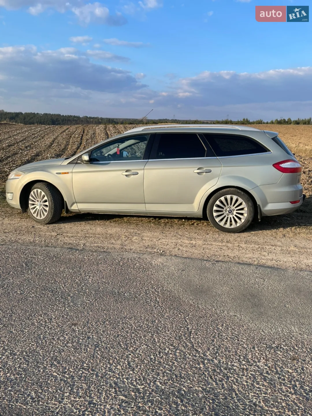 2010 Ford Mondeo - мініатюра 2
