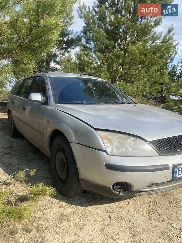Универсал Ford Mondeo 2002 в Дубровице