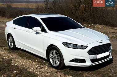 Седан Ford Mondeo 2016 в Миколаєві