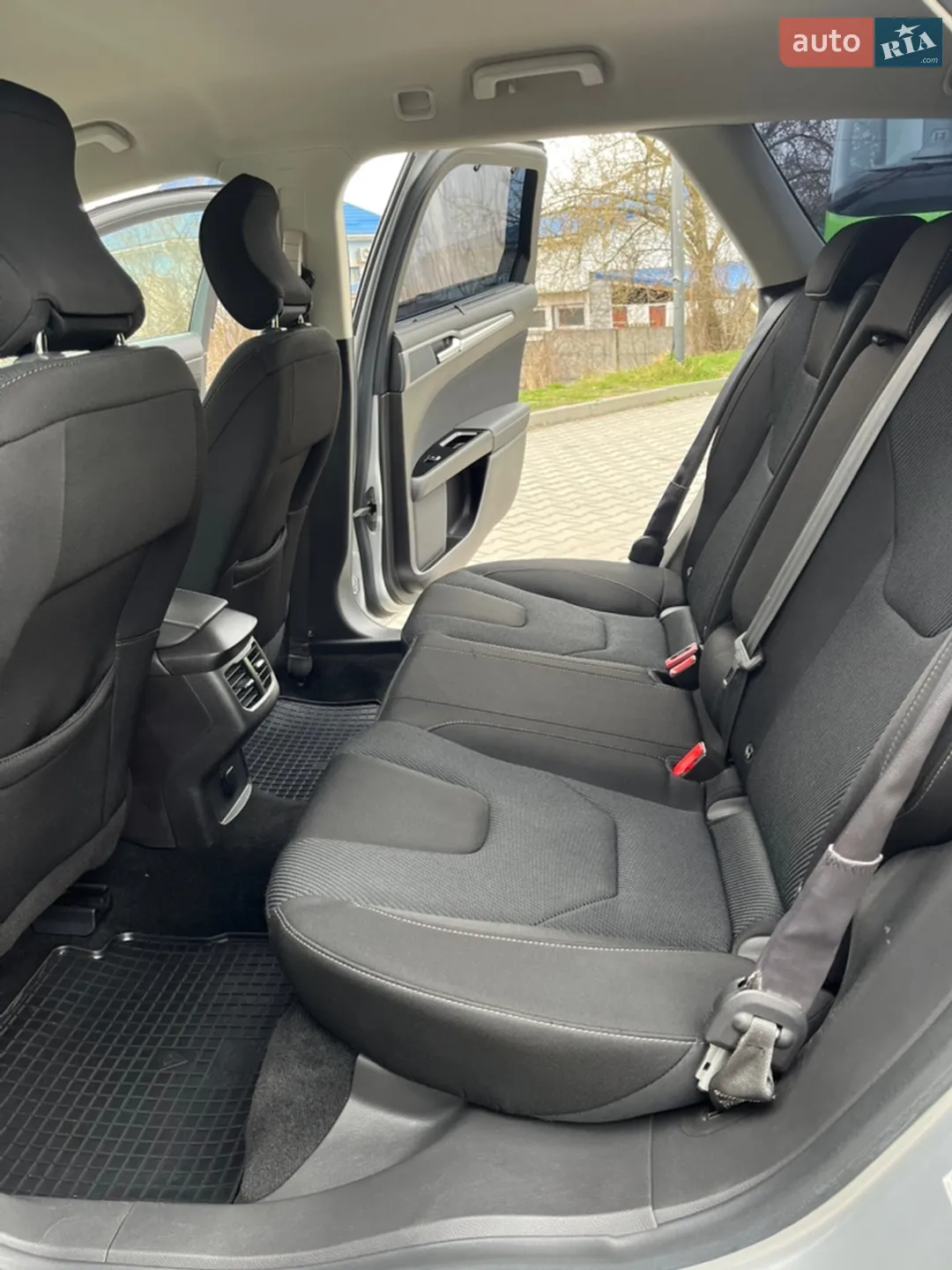 2018 Ford Mondeo - мініатюра 33