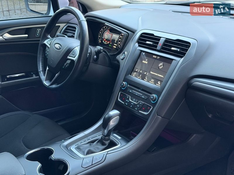 Лифтбек Ford Mondeo 2017 в Киеве фото 23 Лифтбек Ford Mondeo 2017 в Киеве