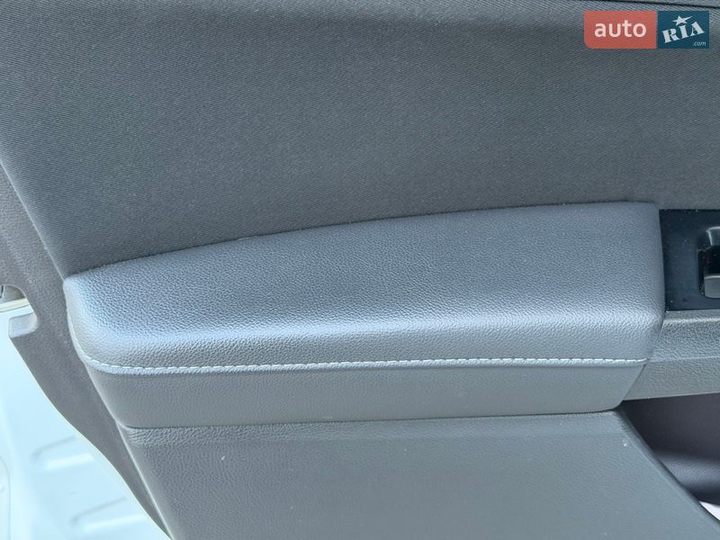 Лифтбек Ford Mondeo 2017 в Киеве фото 26 Лифтбек Ford Mondeo 2017 в Киеве