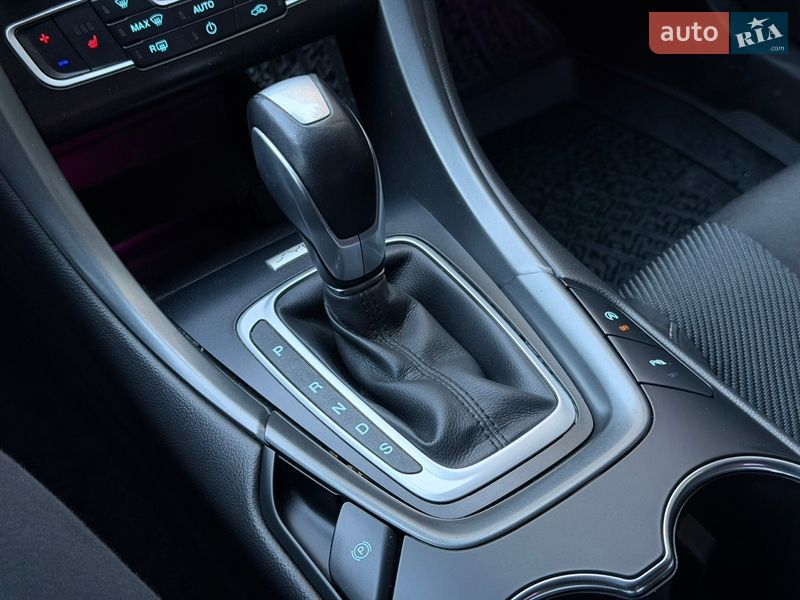 Лифтбек Ford Mondeo 2017 в Киеве фото 34 Лифтбек Ford Mondeo 2017 в Киеве