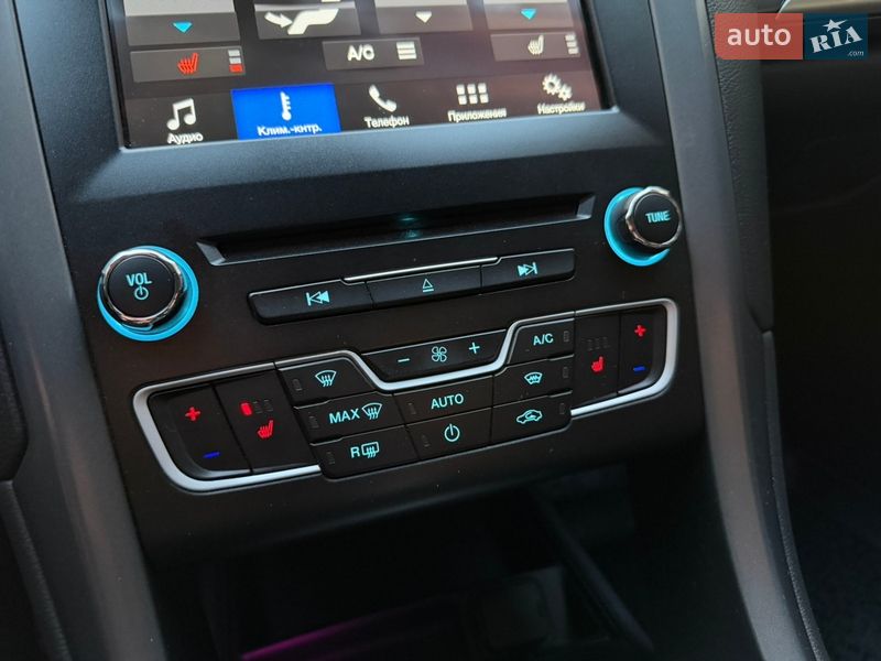 Лифтбек Ford Mondeo 2017 в Киеве фото 42 Лифтбек Ford Mondeo 2017 в Киеве