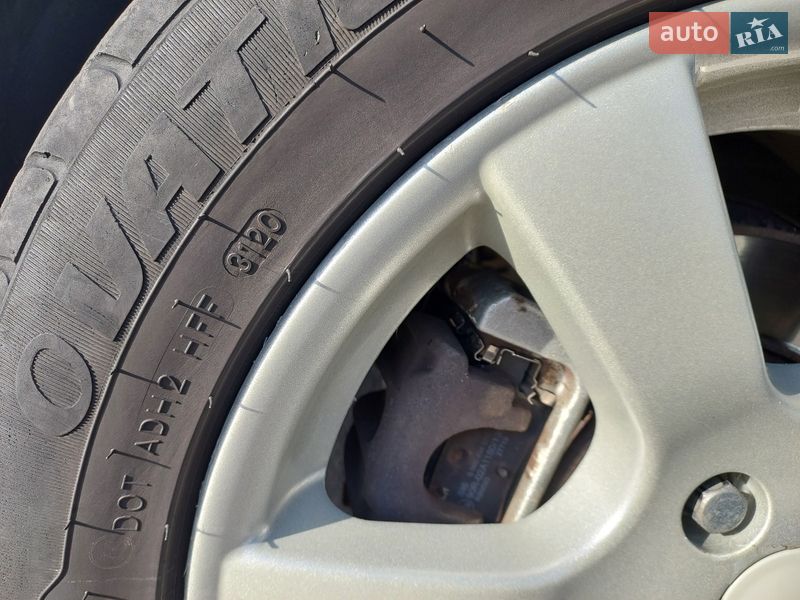 Седан Ford Mondeo 2005 в Полтаві