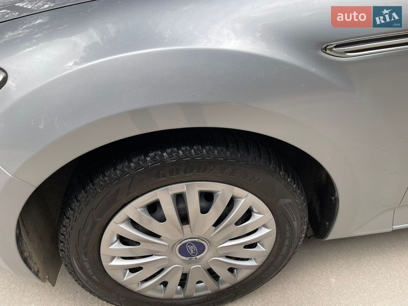 Седан Ford Mondeo 2014 в Славуті фото 43 Седан Ford Mondeo 2014 в Славуті