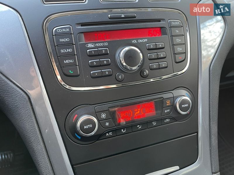 Седан Ford Mondeo 2014 в Славуті фото 92 Седан Ford Mondeo 2014 в Славуті