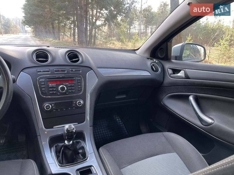 Седан Ford Mondeo 2014 в Славуті фото 105 Седан Ford Mondeo 2014 в Славуті